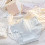 Women's Ruffle Trim Ribbed Patterned Everyday Briefs - Image 2